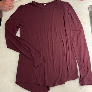 Lululemon long sleeve shirt - size 6
